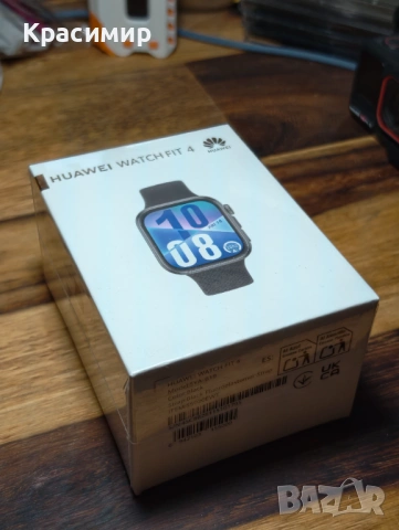 Часовник Huawei Watch Fit 4