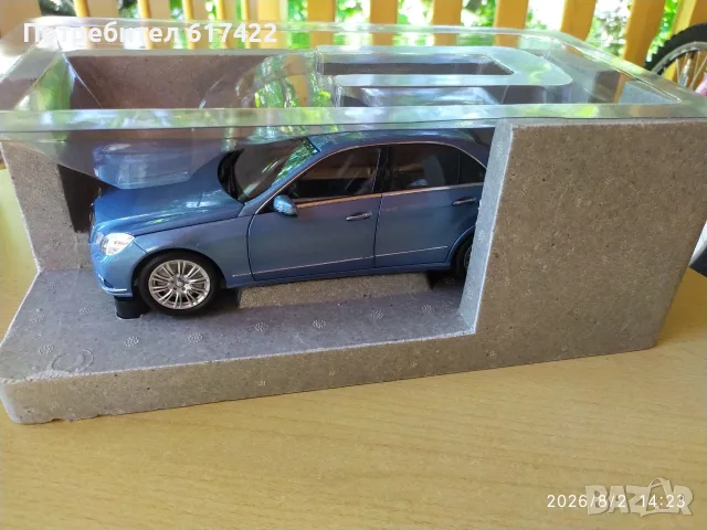 1:18 Метален модел на Mercedes Benz E Class W212 , Minichamps, снимка 14 - Колекции - 55531553
