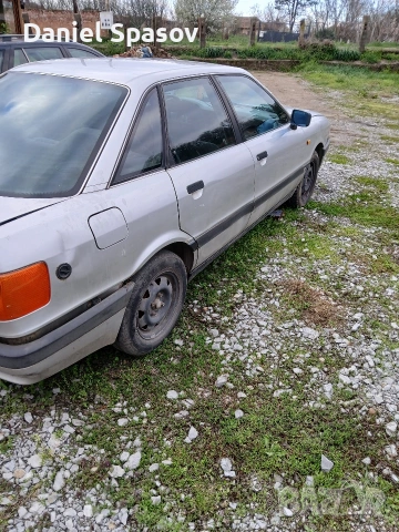 Продавам Ауди 80 цяла за части., снимка 6 - Автомобили и джипове - 55133047