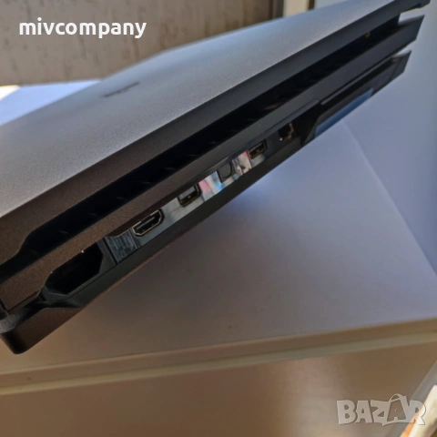 Playstation 4 Pro 1TB, снимка 2 - PlayStation конзоли - 54931684