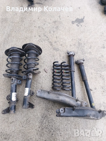 Предни макферсони  и задни пружини и амортесьори за Мерцедес W212, снимка 2 - Части - 53960257