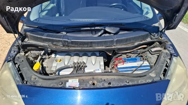 Рено Сценик 1,6 с ГАЗ, снимка 5 - Автомобили и джипове - 54630308