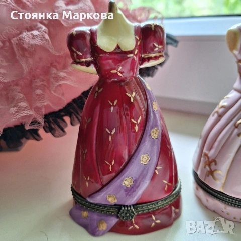 Две порцеланови кутийки за бижута, снимка 2 - Декорация за дома - 54619645