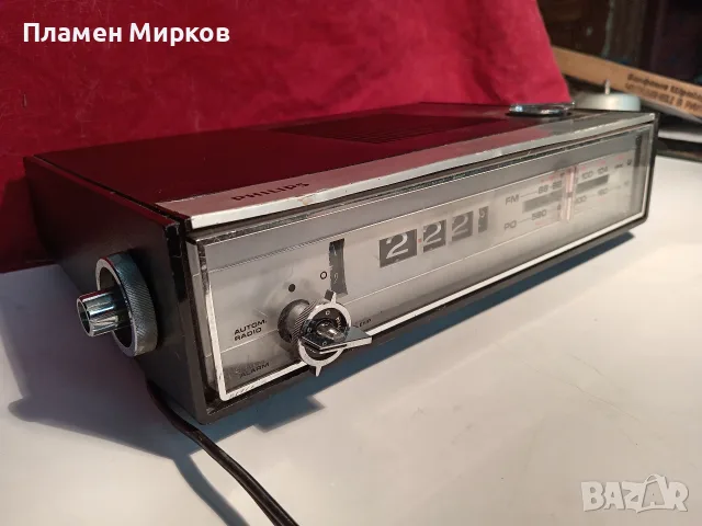 Радиочасовник PHILIPS, снимка 2 - Радиокасетофони, транзистори - 55301657