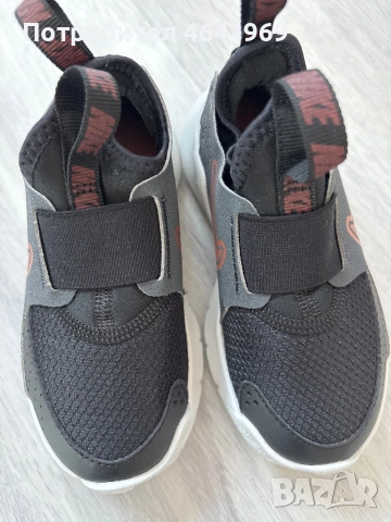 Nike маратонки за дете, снимка 5 - Детски маратонки - 54560729