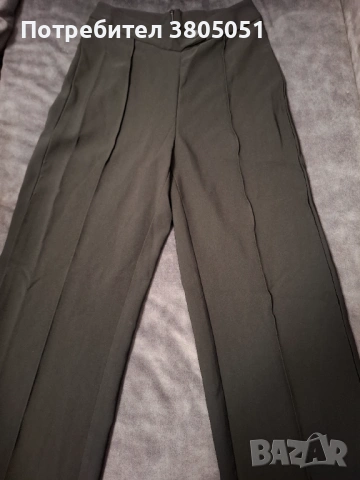 Дамски черен панталон, снимка 4 - Панталони - 54027817