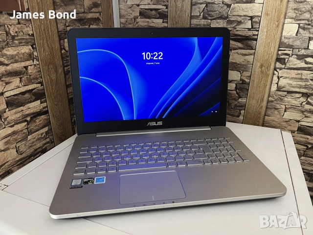 Лаптоп Asus / 15.6” / i7 6700HQ / 16GB RAM / GTX 950M 4GB GDDR3, снимка 3 - Лаптопи за игри - 55185258