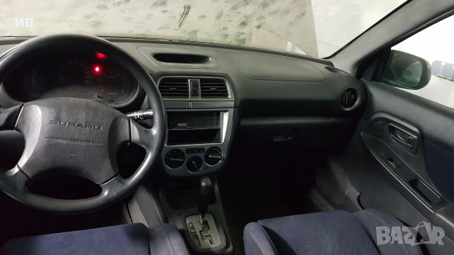 Subaru impreza 1.6, снимка 3 - Автомобили и джипове - 52792759