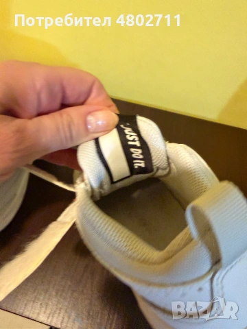 Маратонки Nike, унисекс, 28 номер, снимка 3 - Детски маратонки - 54561459