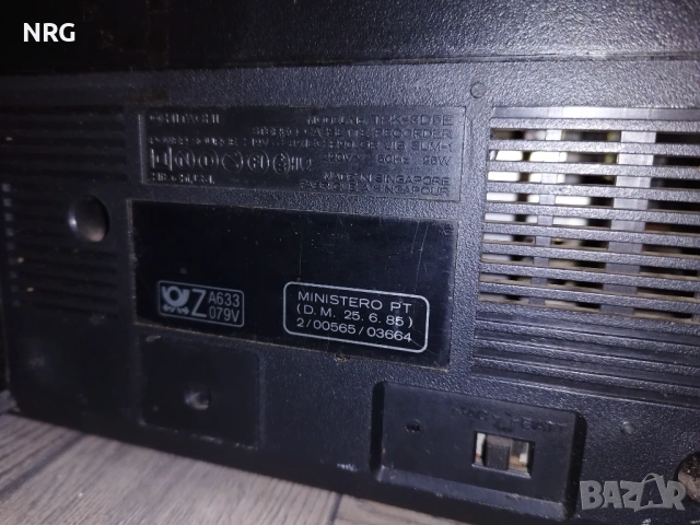 Hitachi TRK 3D5E - Два броя, снимка 4 - Радиокасетофони, транзистори - 54370413