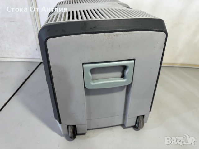 Хладилник / чанта - Halfords 12-24V /220V / 62W / 40L, снимка 3 - Друга електроника - 54602209