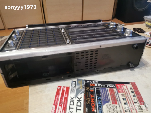 GRUNDIG SATELLIT 2100-MADE IN GERMANY-ВНОС SWISS 0706260845L4, снимка 11 - Радиокасетофони, транзистори - 54805786