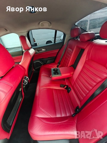 Alfa Romeo Giulia TI , снимка 6 - Автомобили и джипове - 55154481