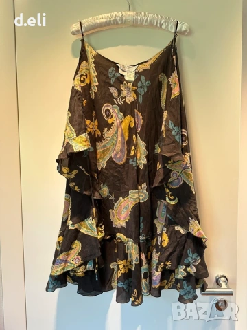 Max Mara Original Size M-L 100% Коприна , снимка 2 - Поли - 54708867