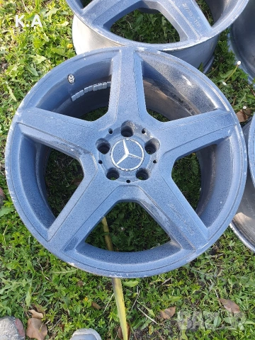 Джанти Mercedes 18 8.5J ET 35, снимка 2 - Гуми и джанти - 54392723
