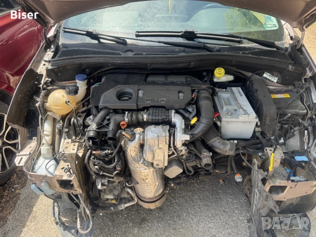 Продавам цял за части Пежо 208 1.6 e-HDI, снимка 6 - Автомобили и джипове - 54878882
