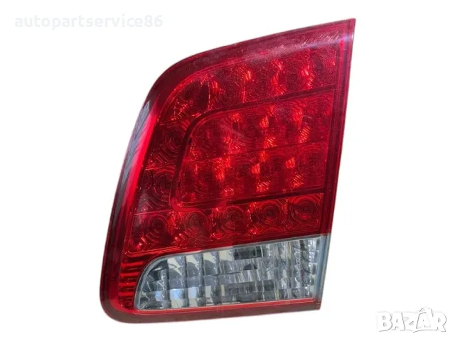 Заден десен стоп за врата на багажник за Kia Sorento 2.2 CRDi (2012) 924062P12, снимка 3 - Части - 55417378