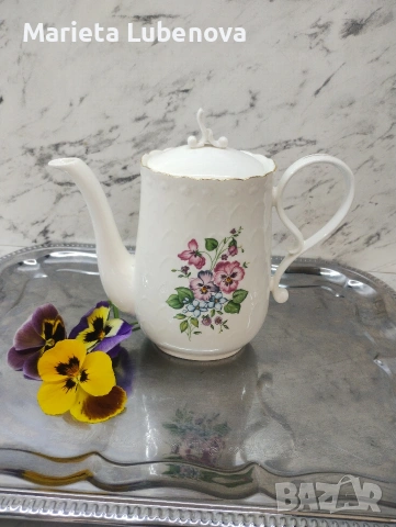 Кафенар от костен порцелан, снимка 5 - Сервизи - 54323469