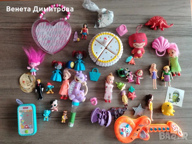 Голям лот детски играчки, буталка и плажни неща