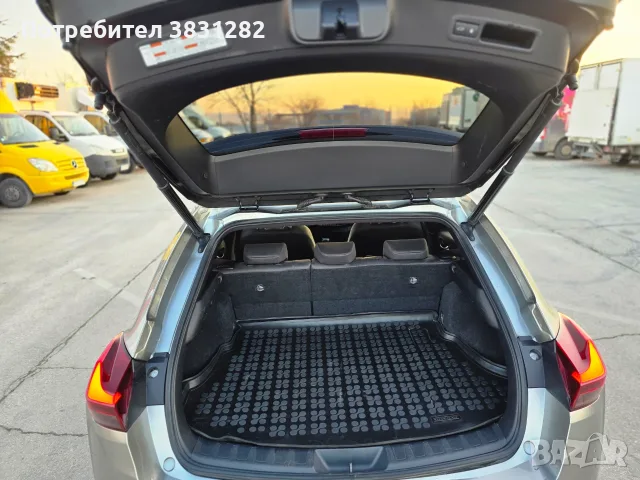 Lexus UX 250h хибрид/ГАРАНЦИОНЕН , снимка 6 - Автомобили и джипове - 55310714