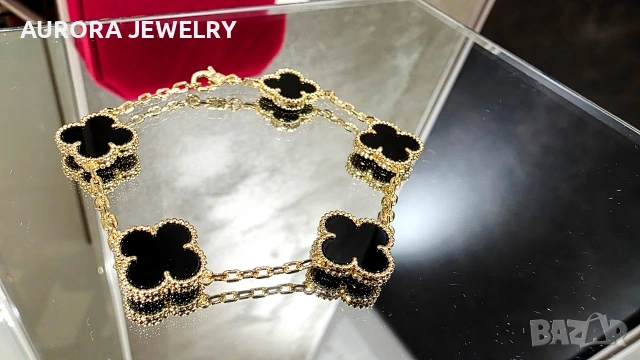 Van Cleef & Arpels VCA 5 Motifs Gold Black Onyx Vintage Alhambra Дамска Гривна