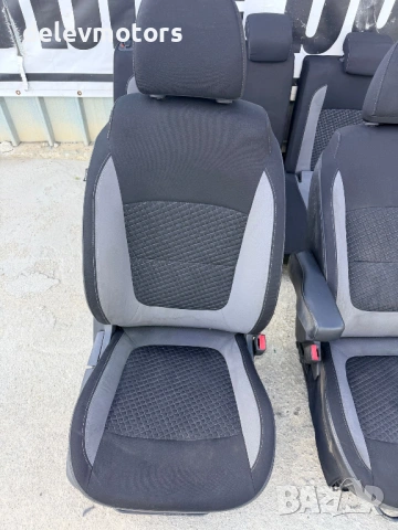 Салон седалки предни и задни от Lada Vesta 1.6i 106 ph, 5sp., engine 21129, GF L130101Y, 1B5BCAD. 37, снимка 4 - Части - 54599914