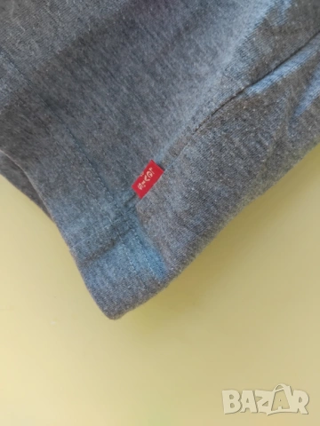 Levi's 100% оригинална дамска тениска с камуфлажно лого, снимка 3 - Тениски - 54531159