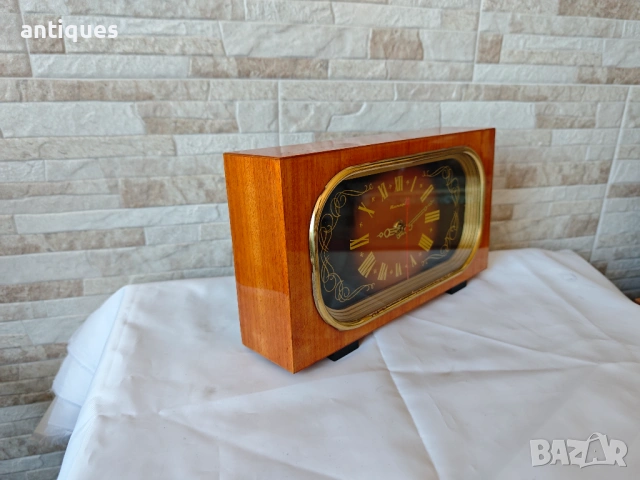 Kаминен кварцов часовник - Янтарь / Jantar - Антика - 1970", снимка 3 - Антикварни и старинни предмети - 54105767