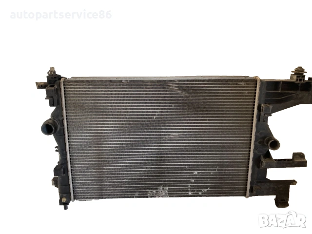 Радиатор за охлаждане за Vauxhall Astra 1.3 Cdti (2012) 13267655