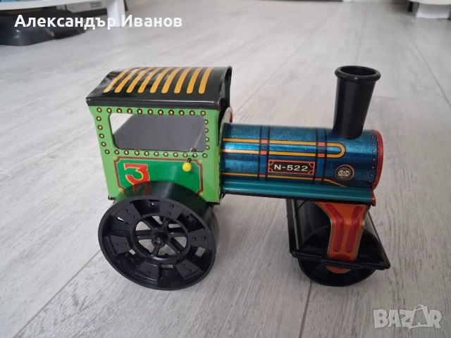 Ламаринена играчка влак,локомотив, снимка 3 - Колекции - 54591512