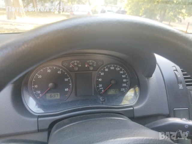 WV Polo 2002 benzin, снимка 3 - Автомобили и джипове - 55014335