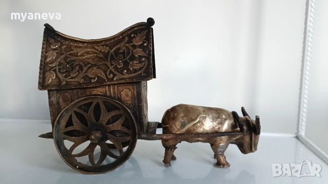 Стара , азиатска, бронзова скулптура от три части