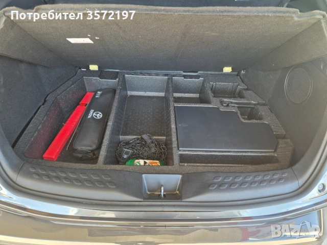 Toyota C-HR 2.0 Hybrid, снимка 12 - Автомобили и джипове - 54369105
