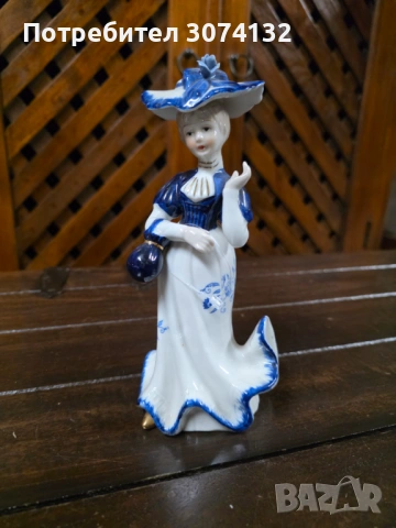 Колекционерска порцеланова фигурка, снимка 3 - Статуетки - 54359584