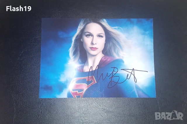 ⭐ Колекция автографи от сериала Супергърл (Supergirl)  - 3 броя , снимка 2 - Колекции - 53967588