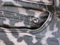 Дънки стигров принт H&M размер 38, снимка 6