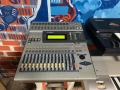 Yamaha 01V дигитален / цифров аудио миксер / Digital Mixer, снимка 1