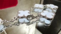 Van Cleef & Arpels VCA 5 Motifs Silver Chalcedony Vintage Alhambra Дамска Гривна, снимка 6