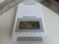 portable cassette player работи само на касета, снимка 1