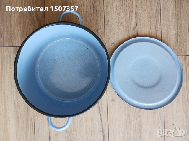 Емайлирана тенджера от соца, снимка 2 - Съдове за готвене - 54646502