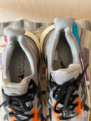 Adidas мъжки оригинални маратонки, снимка 2 - Маратонки - 55393300