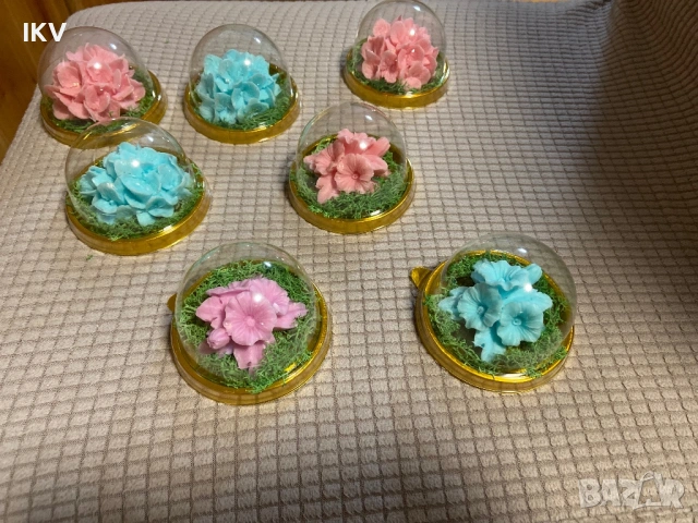 Цвете в купол 