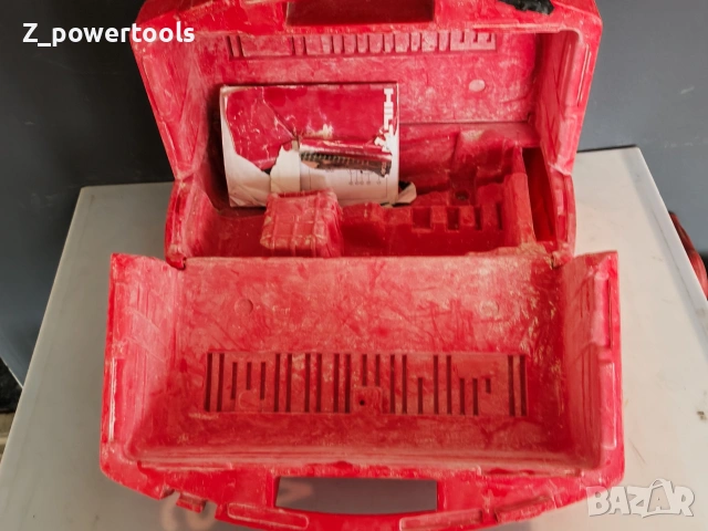HILTI оригинален куфар Hilti, предназначен за фреза за канали Hilti DC-SE 20 , снимка 2 - Винтоверти - 54752794