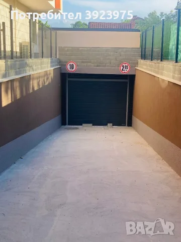 Паркомясто със складово помещение , снимка 3 - Гаражи и паркоместа - 55504829