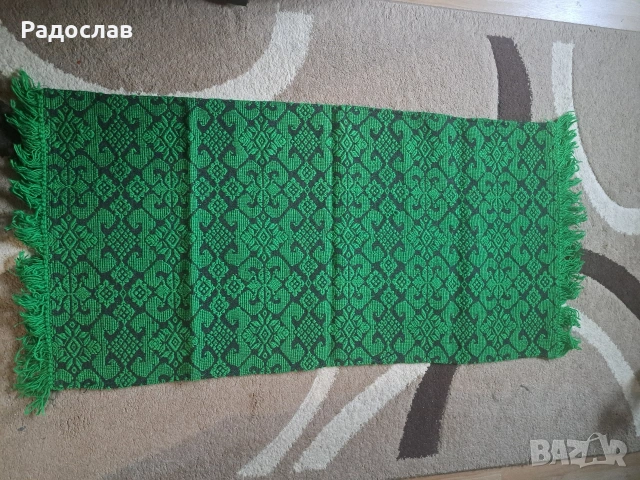 Чисто нови ръчно плетени и бродирани карета и вълнени пътечки, снимка 4 - Декорация за дома - 54495331