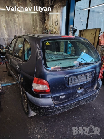 Renault scenic, снимка 6 - Автомобили и джипове - 54683136