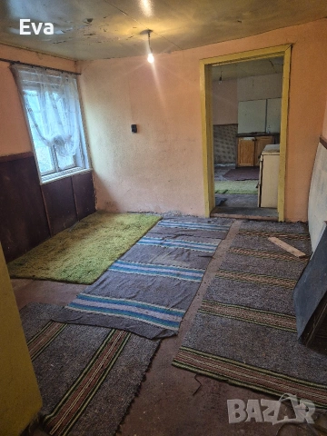 Просторна къща в с. Козар Белене , снимка 5 - Къщи - 54760547