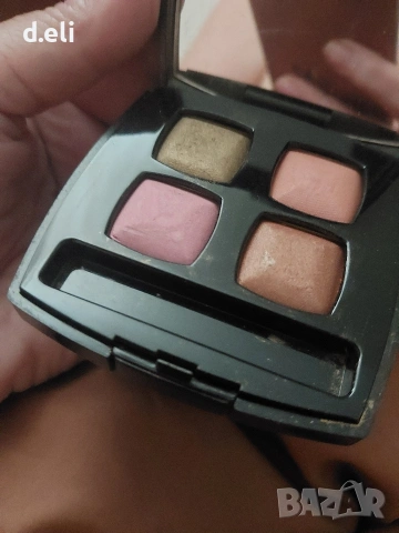 CHANEL 4 цвята палитра