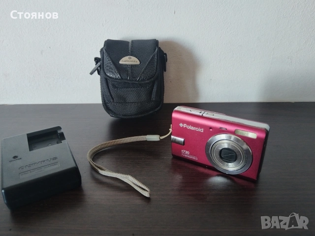 POLAROID  t730 7.0 Megapixels Digital Camera 3x Super Zoom