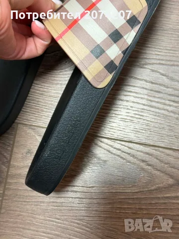 Продавам чехли Burberry Бърбери, снимка 2 - Чехли - 55402695